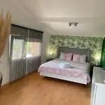 Villa Omnia